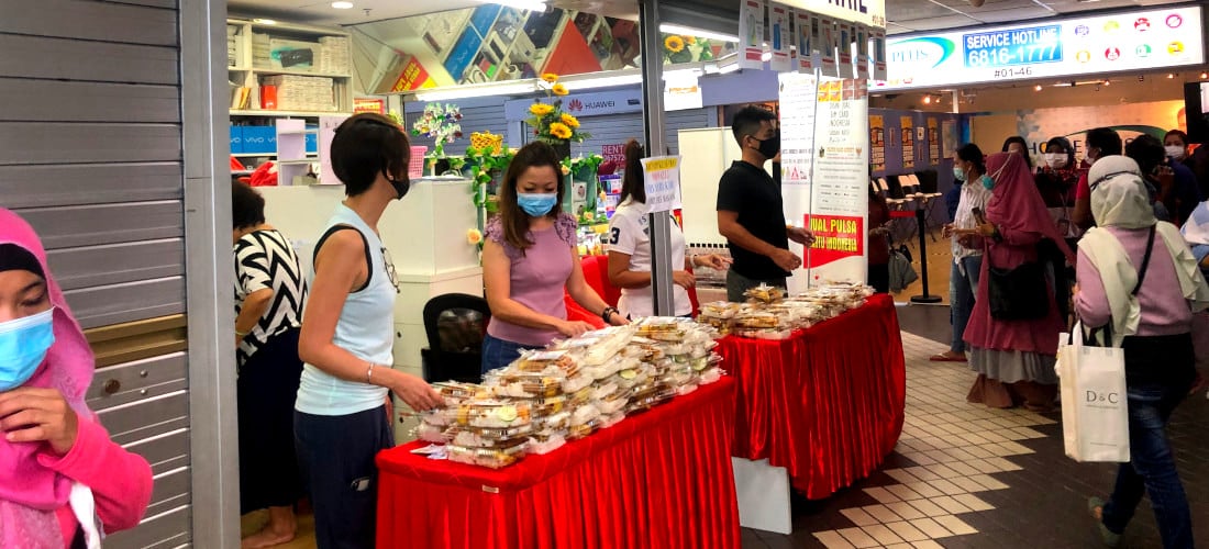 Every sunday free food distribution for maids